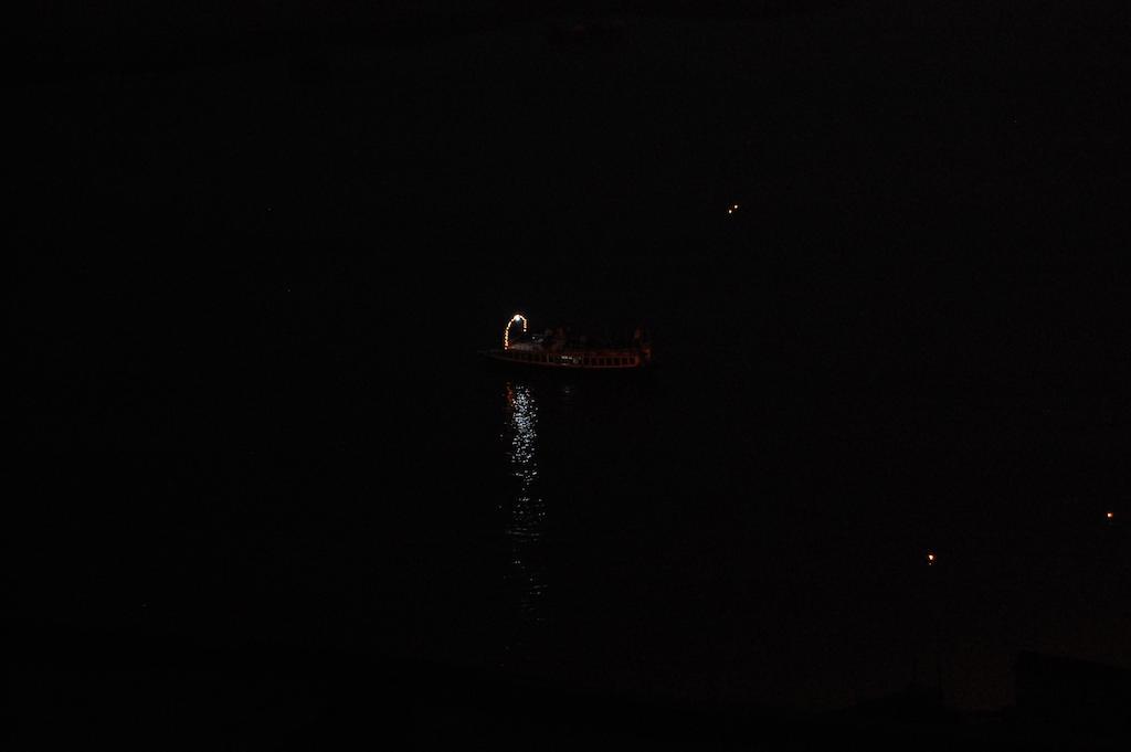 Puja pensión Varanasi Exterior foto